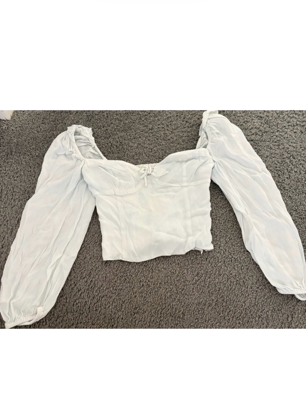 Aritzia White Puff-Sleeve Sweetheart Crop Top